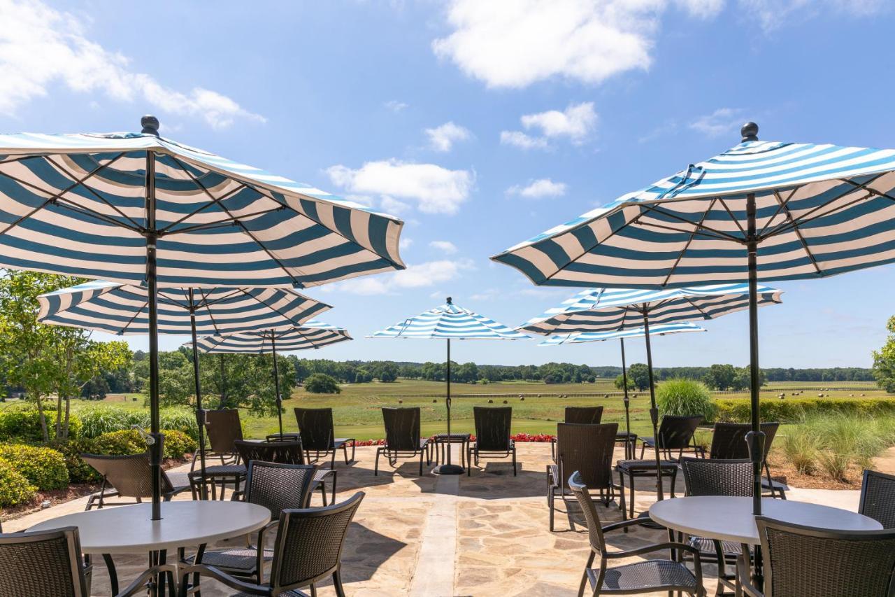 ホテル Pursell Farms Fayetteville エクステリア 写真